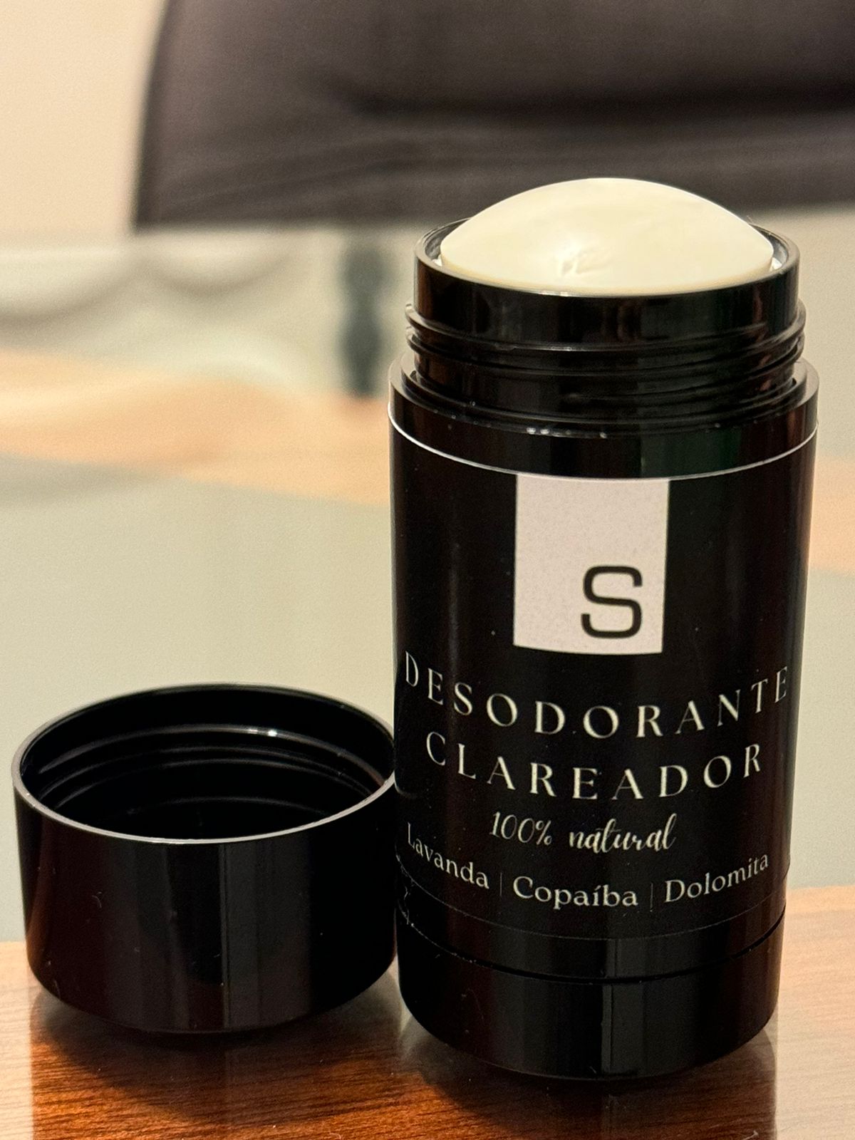 Desodorante natural clareador